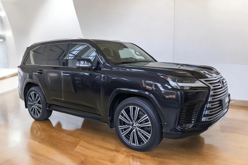 Lexus LX 600