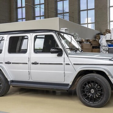 Mercedes-Benz G-class long version