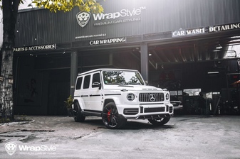 Classic white & black G63 with INFERNO LIGHT