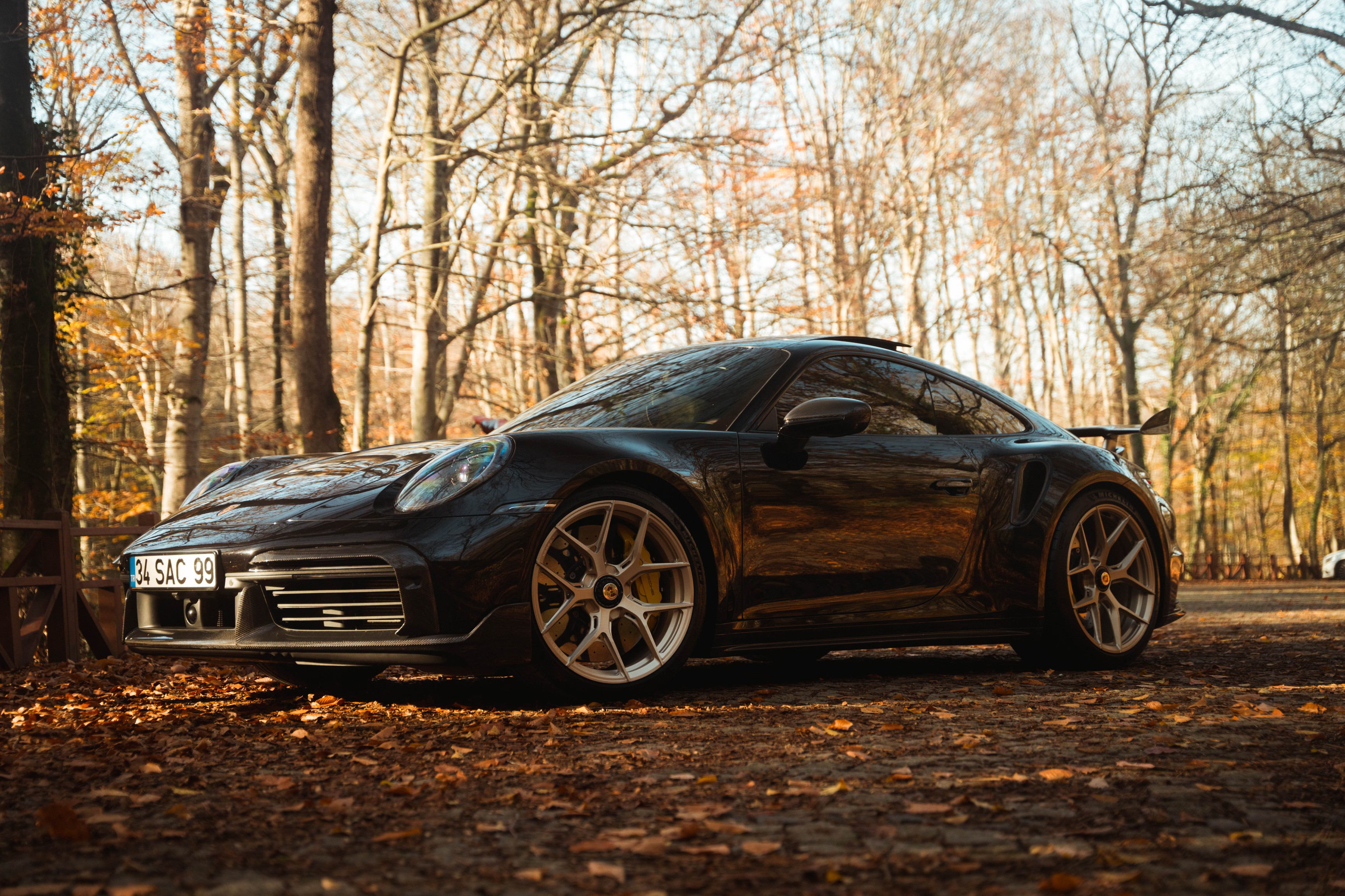 992 turbo(s) light pack - gallery 1