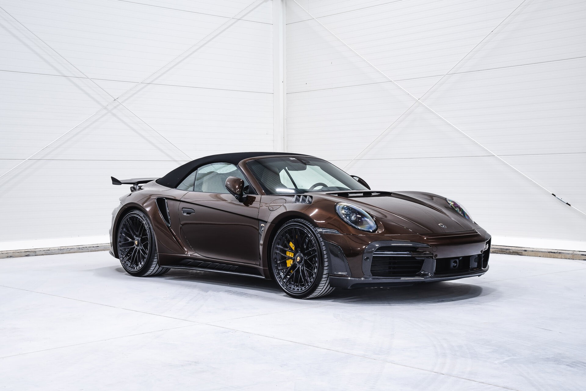 992 Cabriolet Stinger GTR Carbon Edition - gallery 1