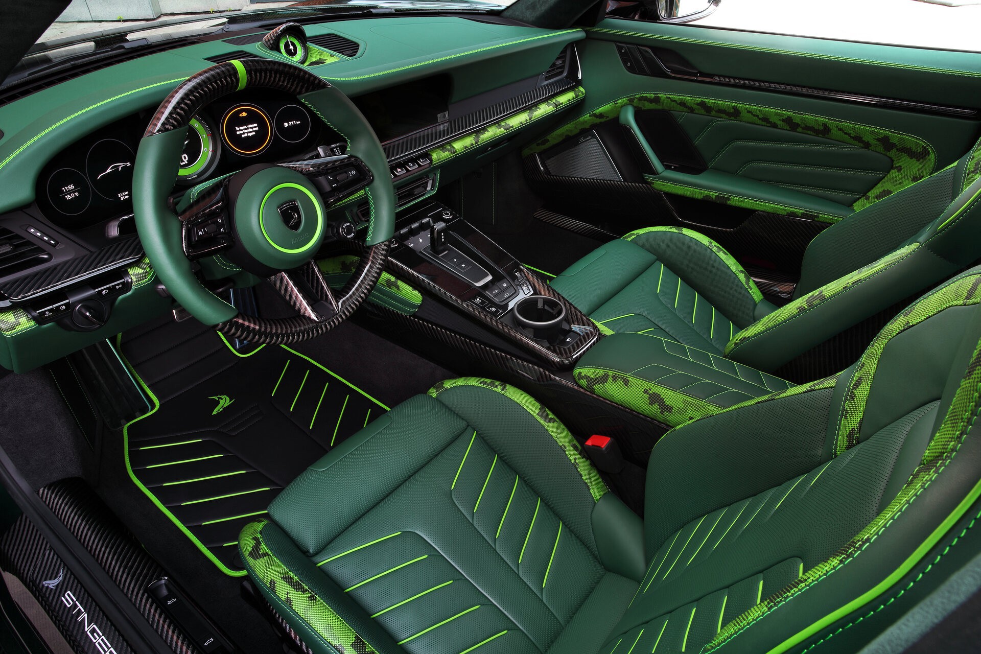 992 Stinger GTR Carbon Edition - gallery 17