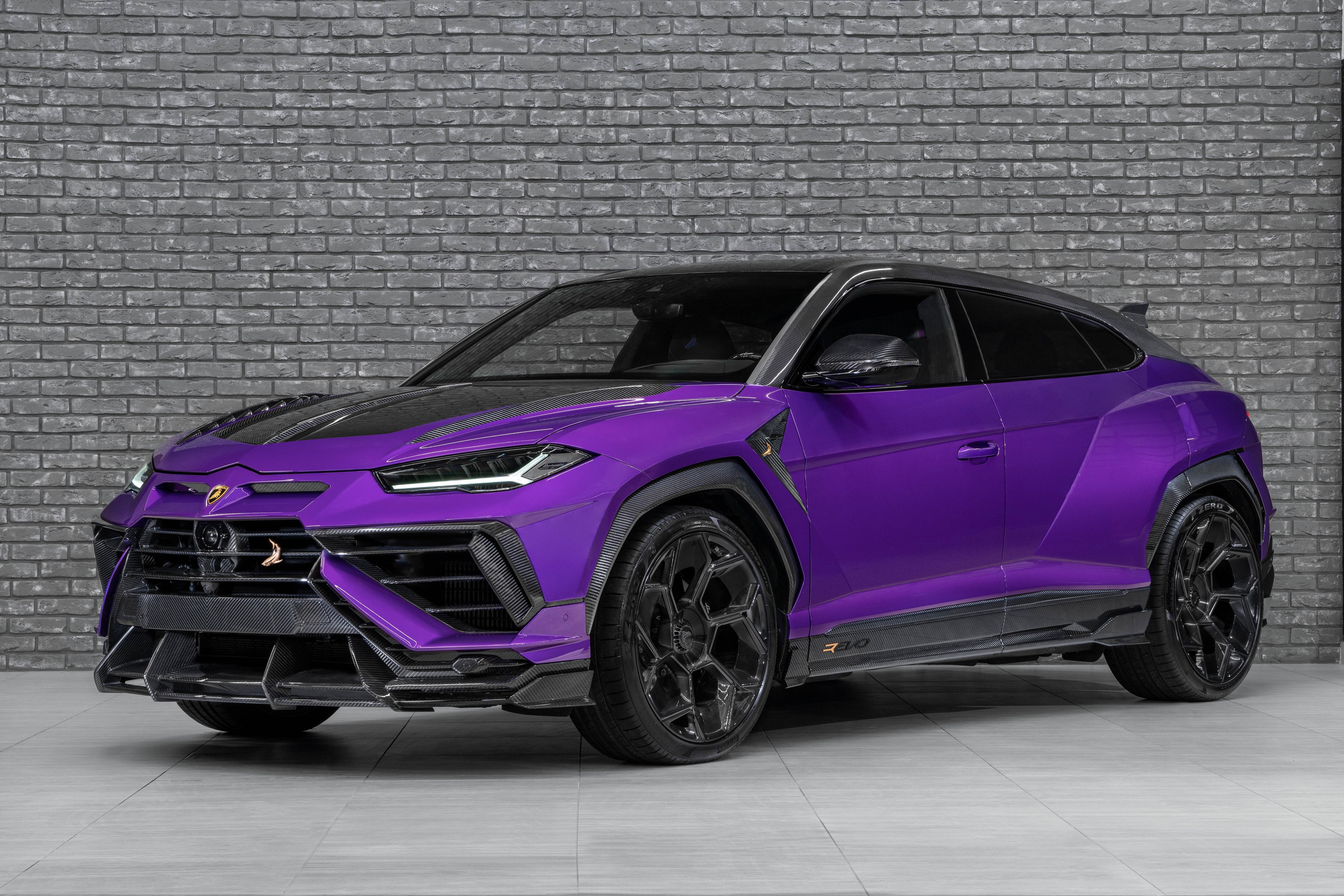 URUS R'Evo Limited Edition 2.0 - gallery 2