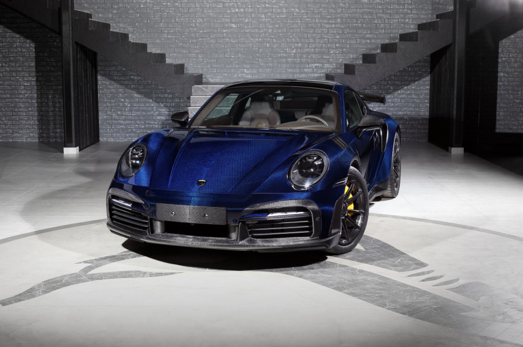 Porsche 992 Stinger GTR Stealth Edition 5/7
