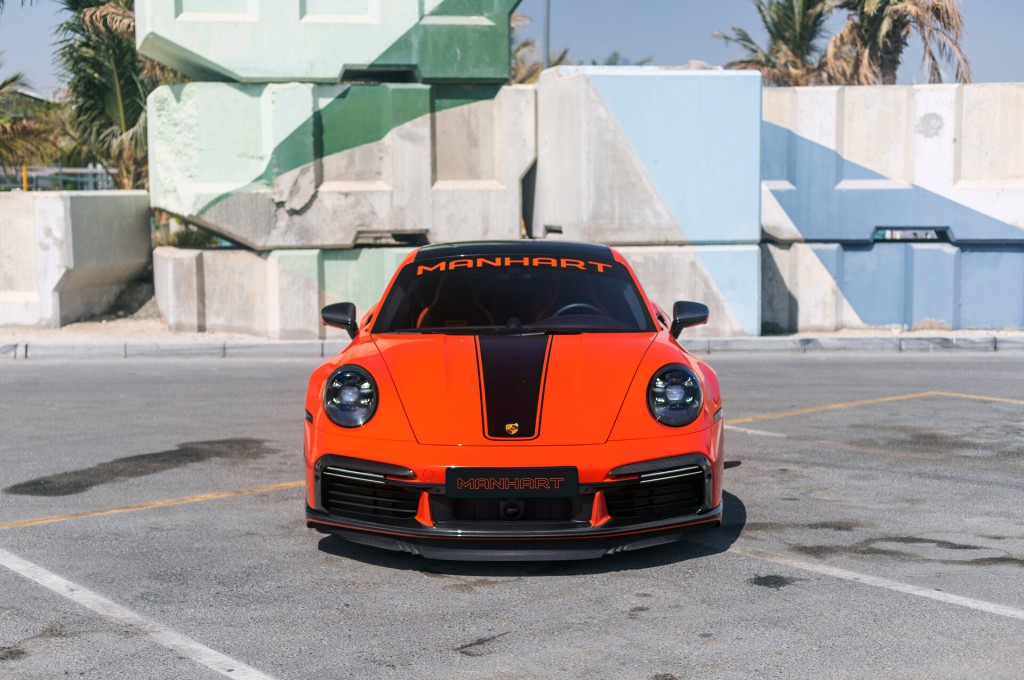 TR 800, is based on the 911 Turbo S