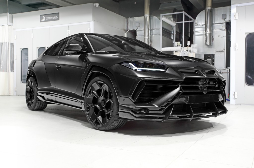 Urus R’Evo Stealth Edition 10/13